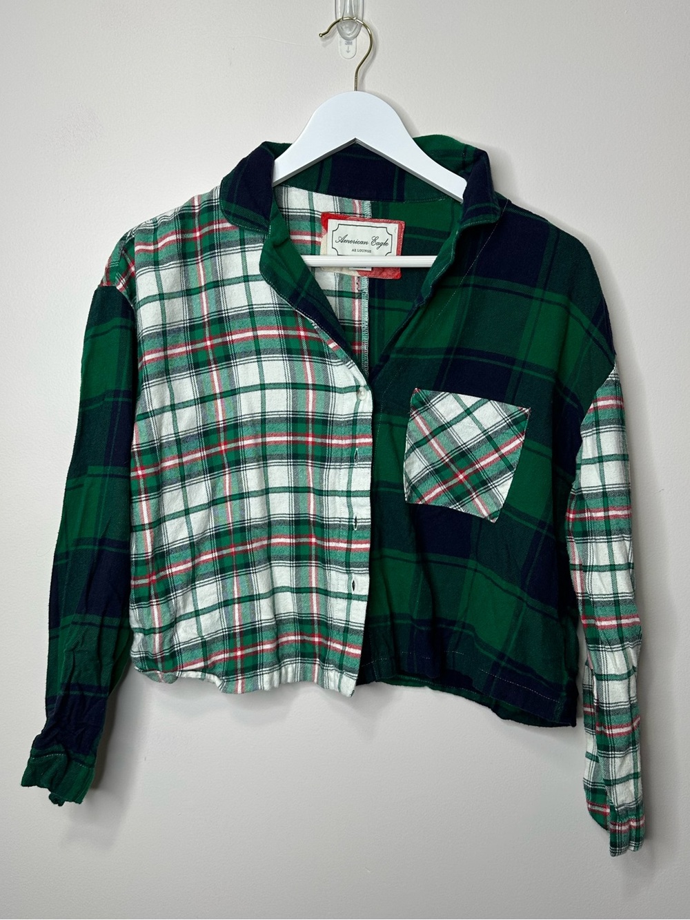 American Eagle Outfitters Lounge  Green Plaid‎ Cropped Button-Up Shirt XS - Picture 3 of 6